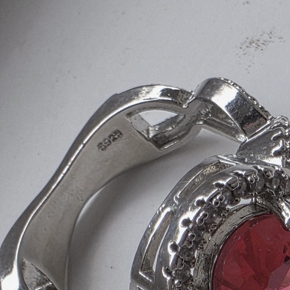 Radiant Red Gemstone Silver Ring - Picture 5 of 6